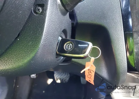 2017 Nissan Rogue S z USA, uszkodzony, nr VIN KNMAT2MV7HP575549